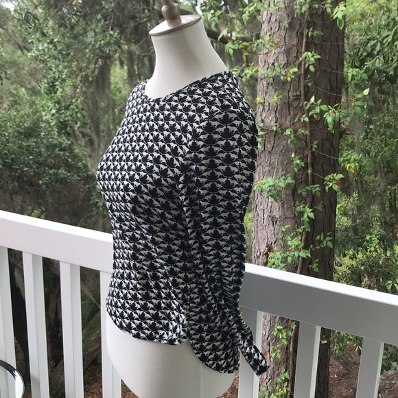 H&M Cheetah Blouse Black Long Sleeve - Size 2 - Picture 9 of 11